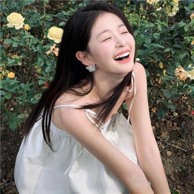 他从星光中走来